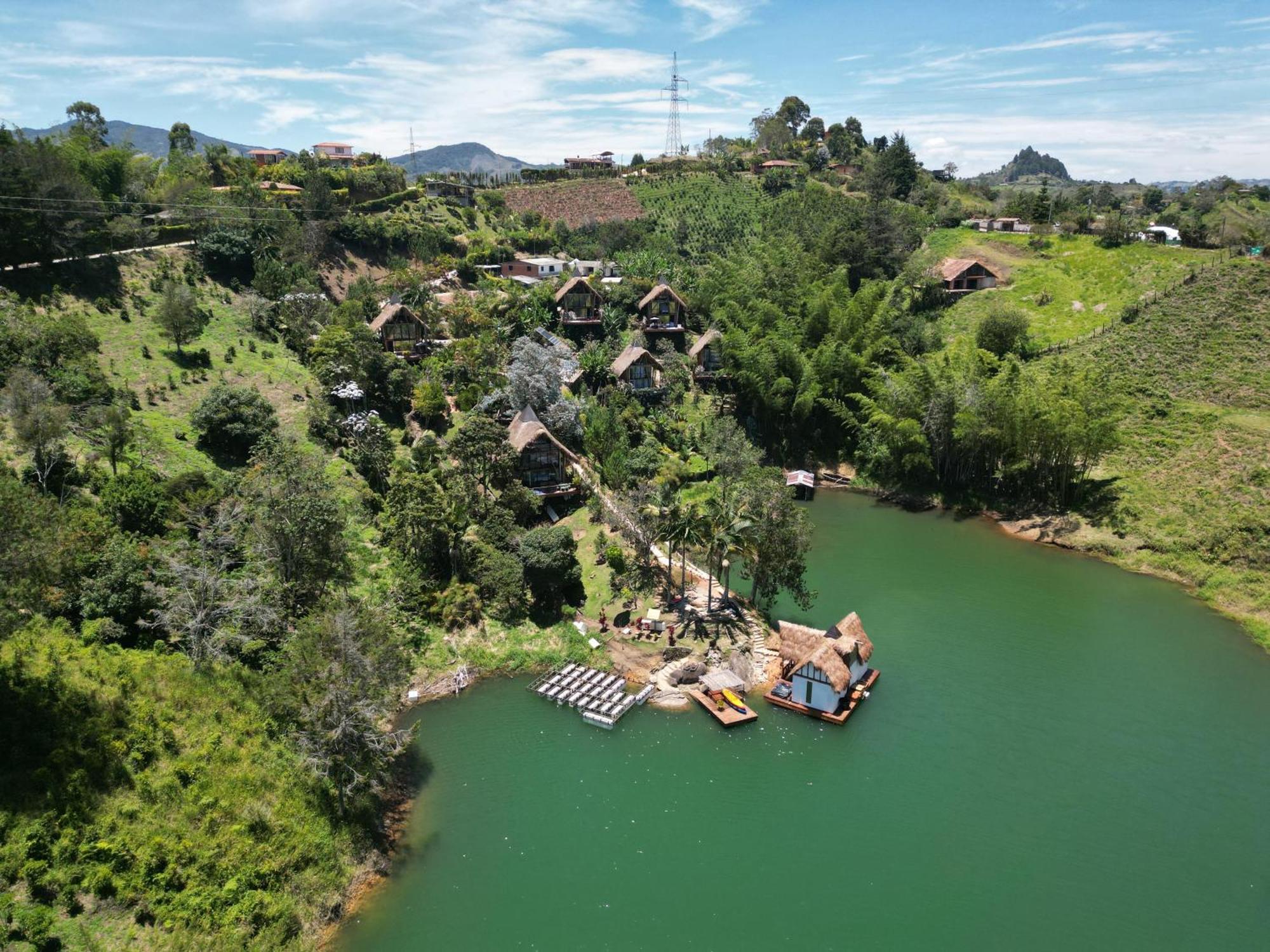 Ibuku Hotel Guatape - Chalets Zewnętrze zdjęcie